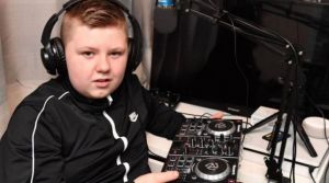 Cael Bell Dj party